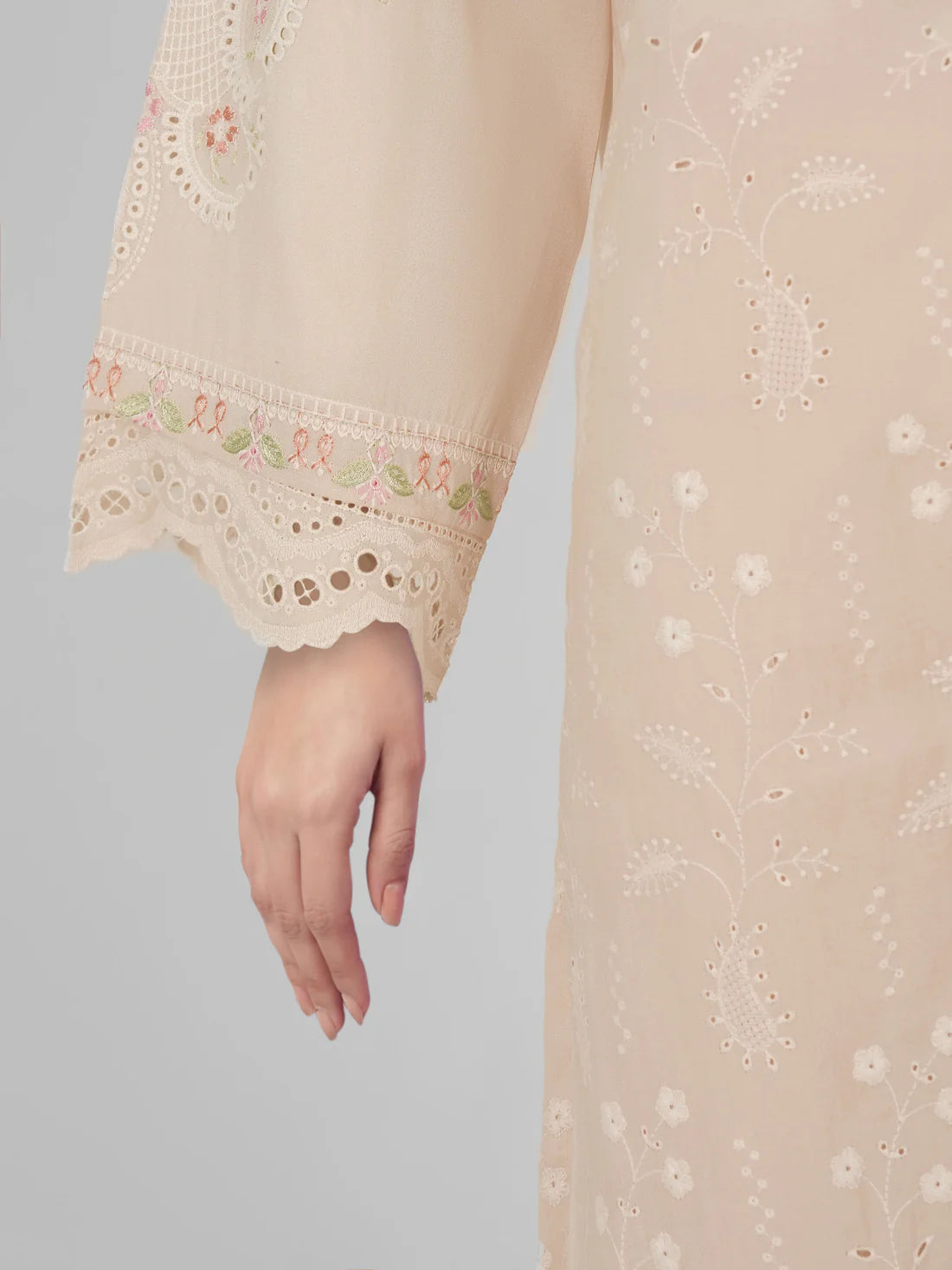 3 Piece Lawn Missouri Suit- Embroidered (Pret)
