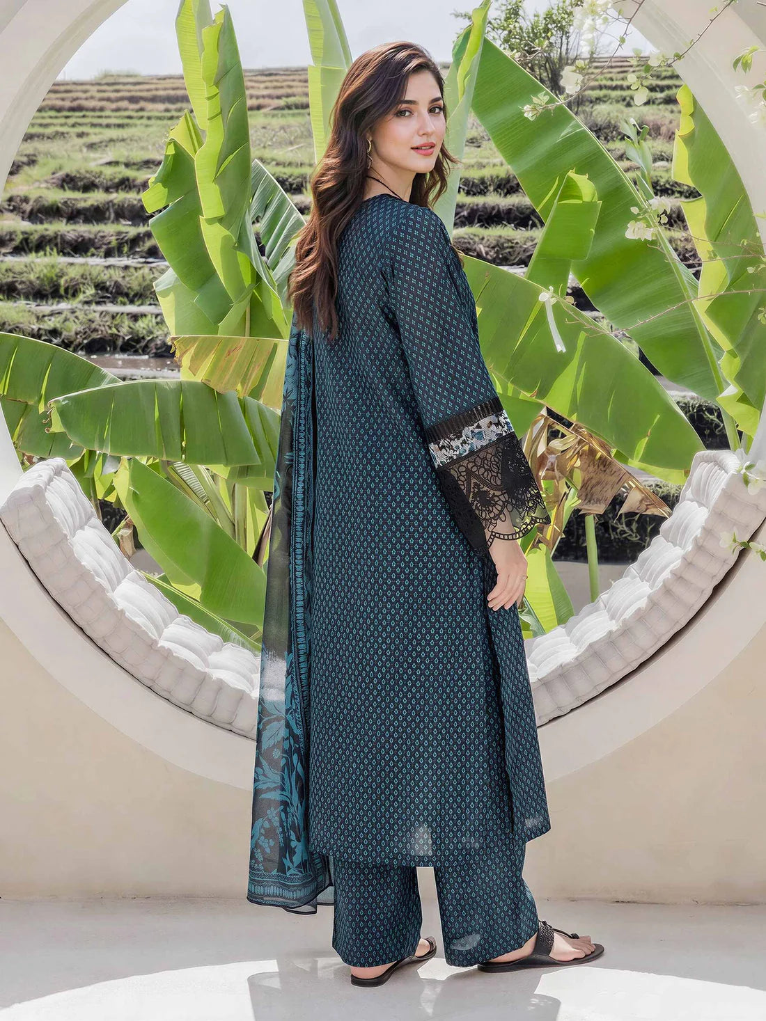 3 Piece Silk Suit- Embroidered (Pret)